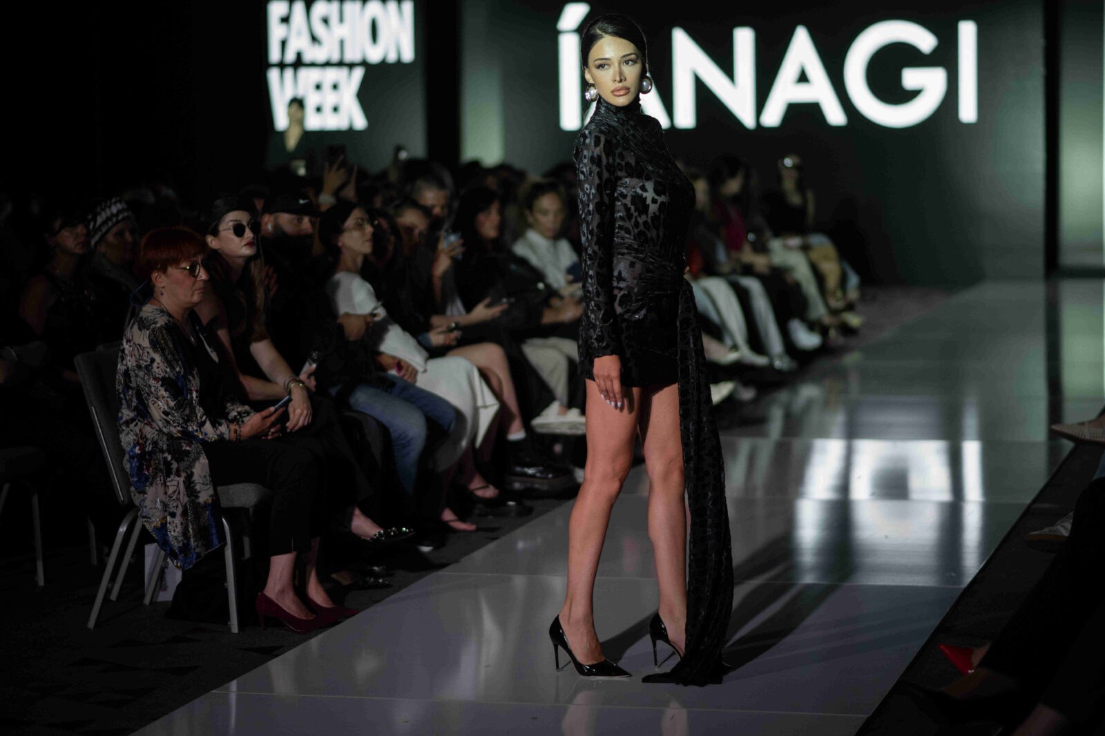 ianagi-creative-fashion-photography