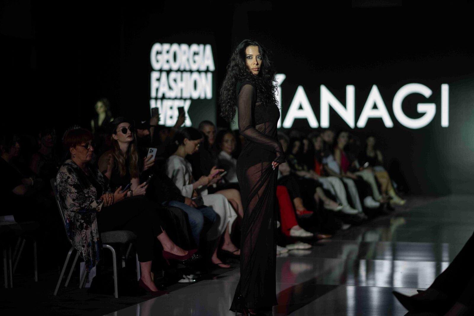 ianagi-evening-wear-transparency