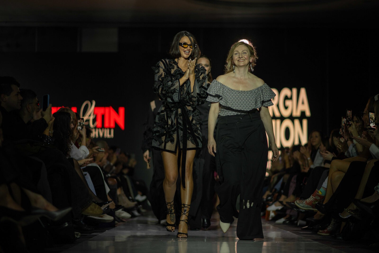 თინათინ მაღალაშვილი დახურვა - (Georgia Fashion Week) Tinatin Magalashvili Final Walk - (Georgia Fashion Week)