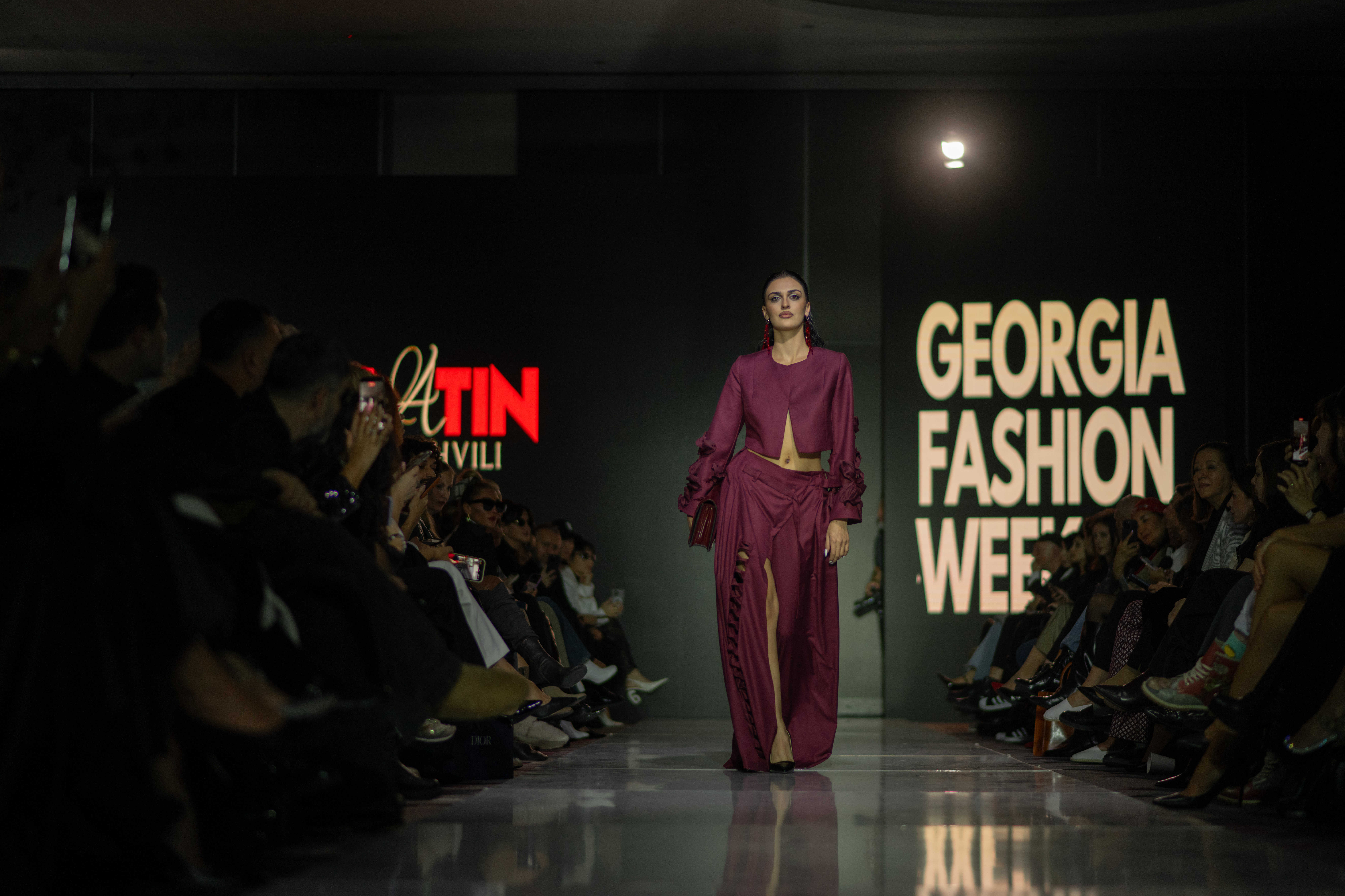 ლანა ჯაფარიძე - თინათინ მაღალაშვილის ჩვენება (Georgia Fashion Week) Lana Japaridze - Tinatin Magalashvili Show (Georgia Fashion Week)