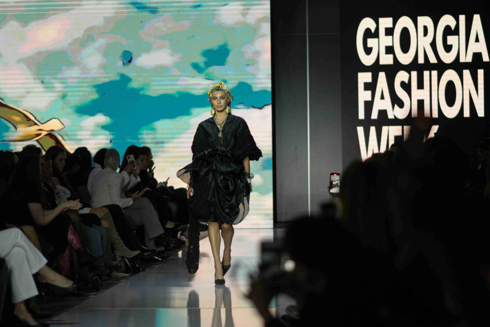 runway-moment-goga