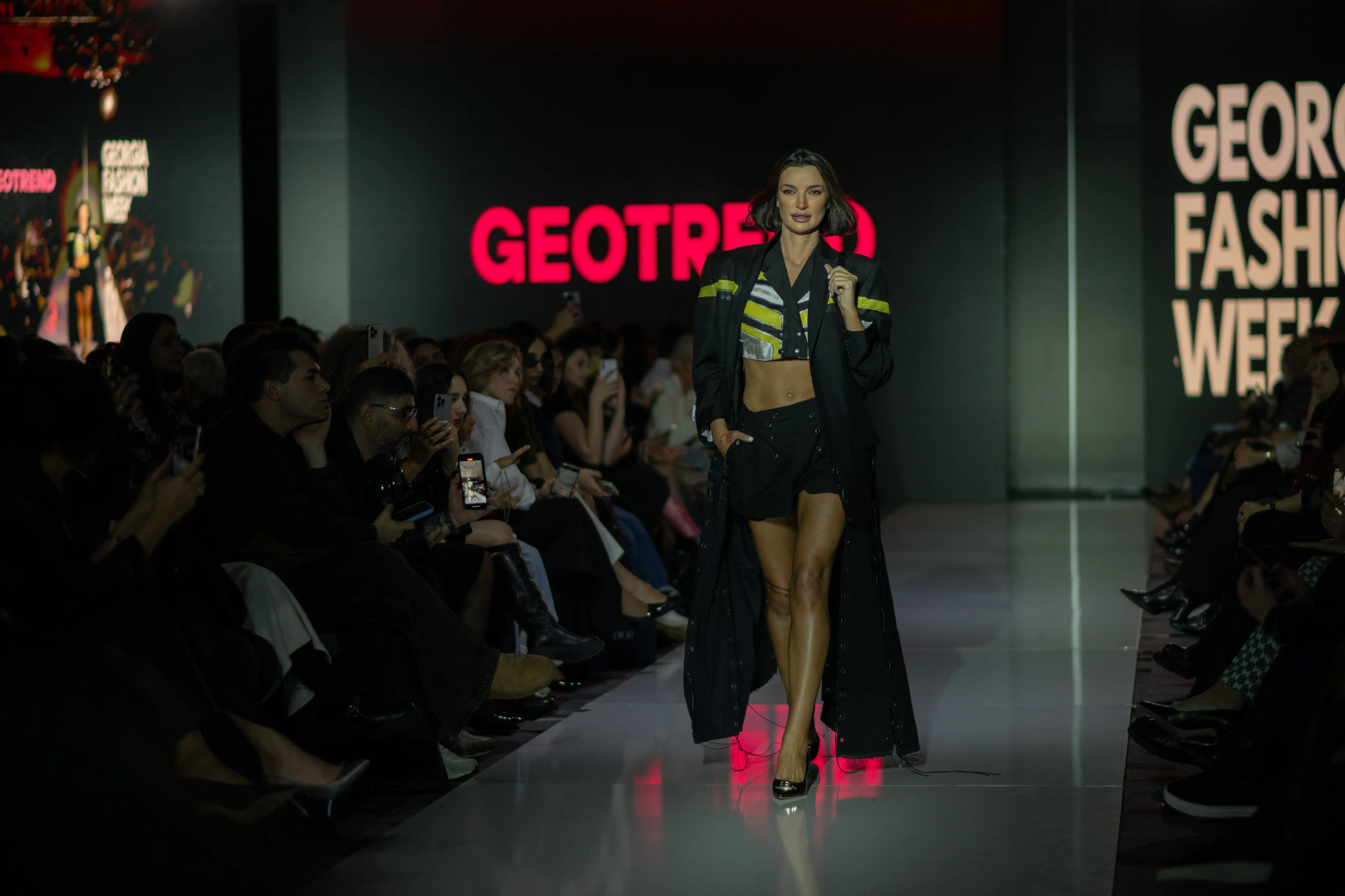 მოდელის ფინალური გამოსვლა